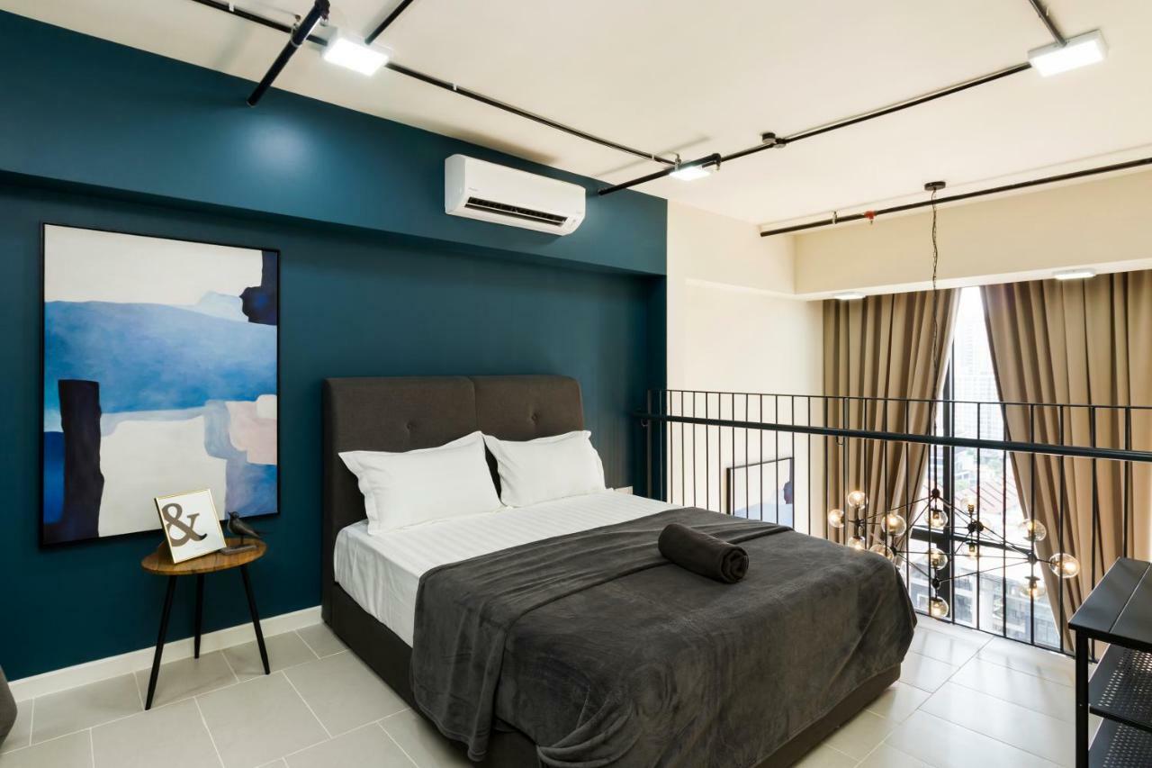 Tamarind Suites@Сайберджая Экстерьер фото