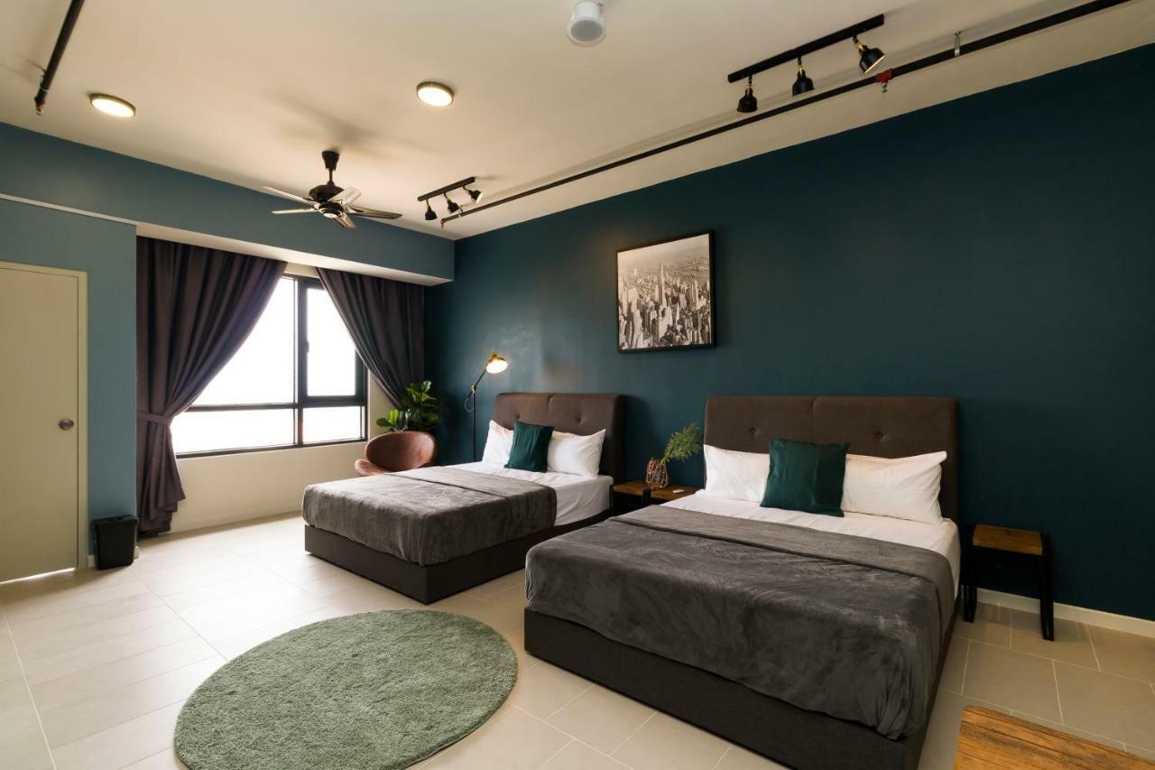 Tamarind Suites@Сайберджая Экстерьер фото